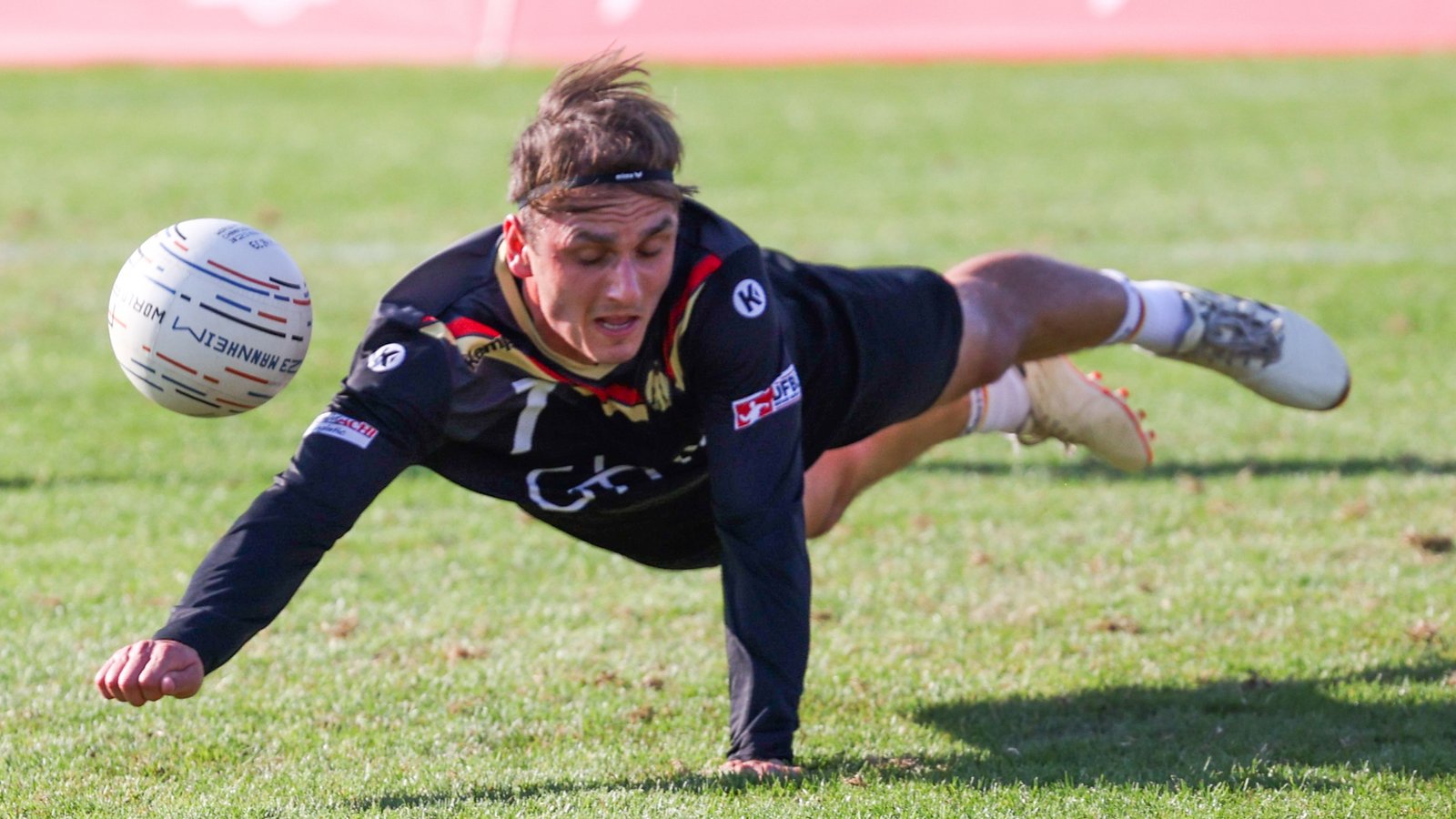 Der Vaihinger Jaro Jungclaussen hat sich mit der deutschen Nationalmannschaft auf die World Games in Chengdu vorbereitet. Archivfoto: Deutsche Faustball Liga