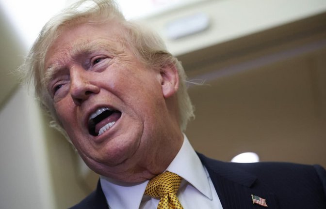 Immer voll Lautstärke und häufig etwas anderes. US-Präsident Donald Trumps Vorgehen im Krieg gegen den Iran lässt Verbündete und Gegner verwirrt zurück<span class='image-autor'>Win McNamee/afp</span>