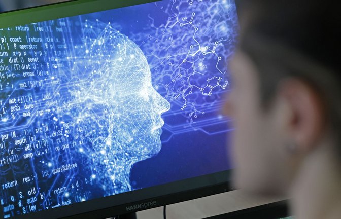 Künstliche Intelligenz ist immer präsenter.<span class='image-autor'>Foto: dpa/Matthias Bein</span>
