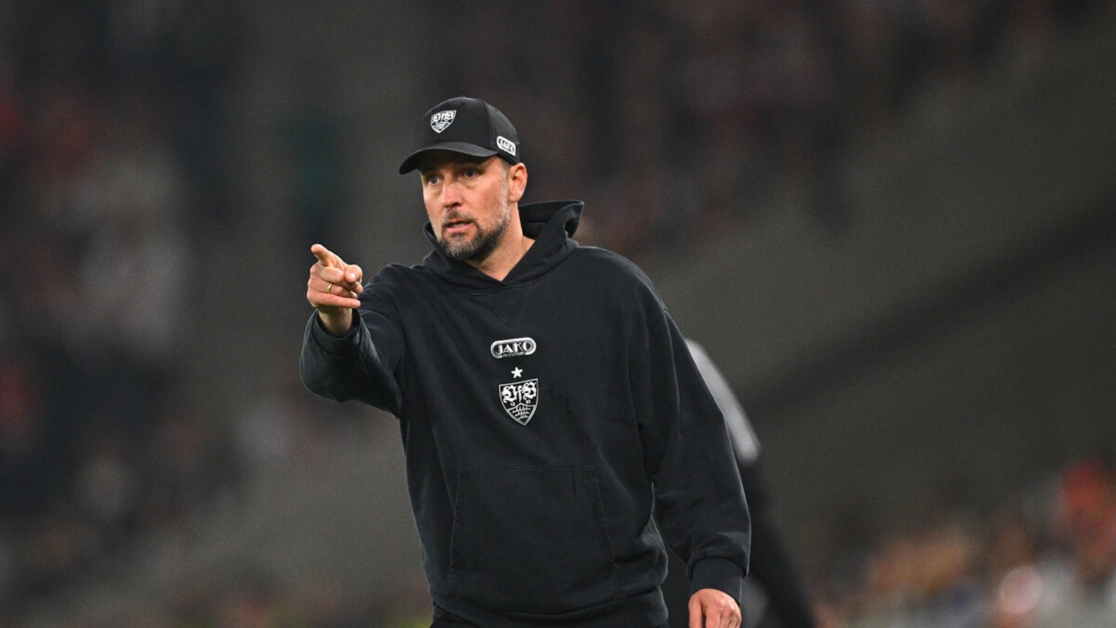 Auf wen der Trainer im Duell mit Hoffenheim setzen will, sehen Sie in der Bilderstrecke.Foto: Tom Weller/dpa Auf wen der Trainer im Duell mit Hoffenheim setzen will, sehen Sie in der Bilderstrecke.Foto: Tom Weller/dpa