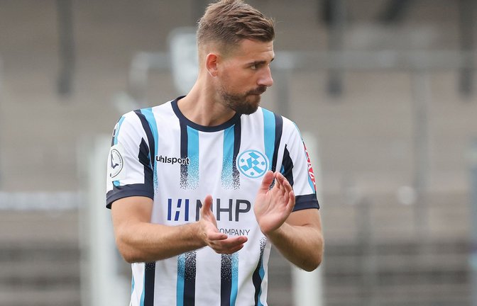 David Braig sah in Offenbach seine fünfte Gelbe Karte – obwohl er gar nicht spielte.<span class='image-autor'>Foto: Pressefoto Baumann</span>