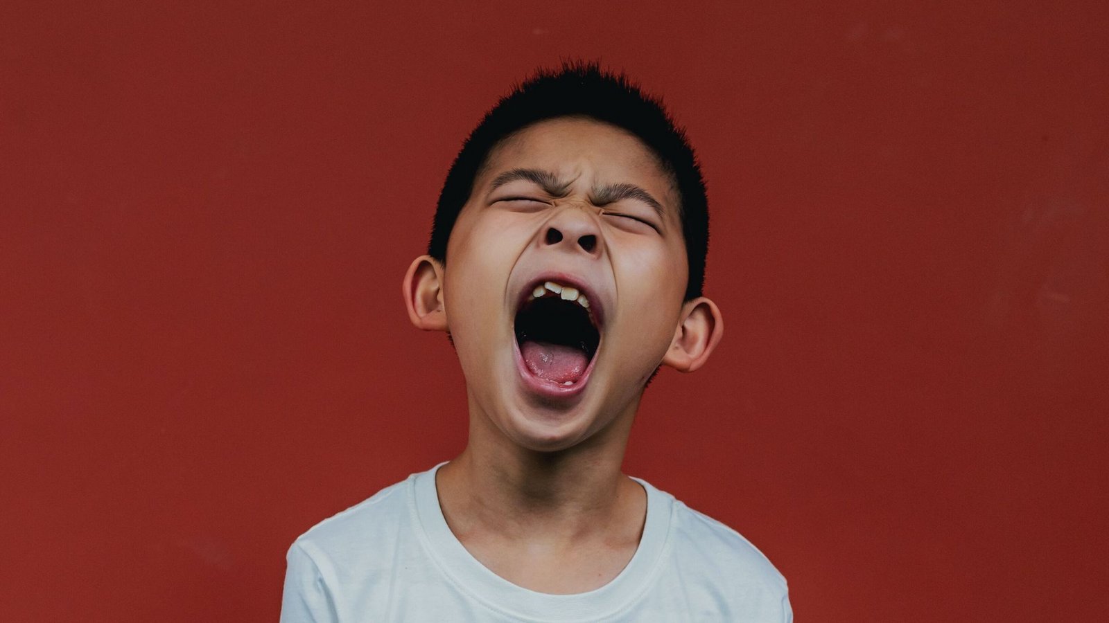 Unkontrollierte Wut bei Kindern: Können Eltern als Vorbilder wirklich so viel bewirken?Foto: Unsplash/Xia Yang