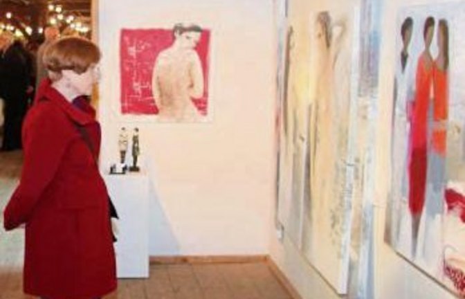 Die Frauenbilder faszinieren nicht nur bei Renate Leidner.