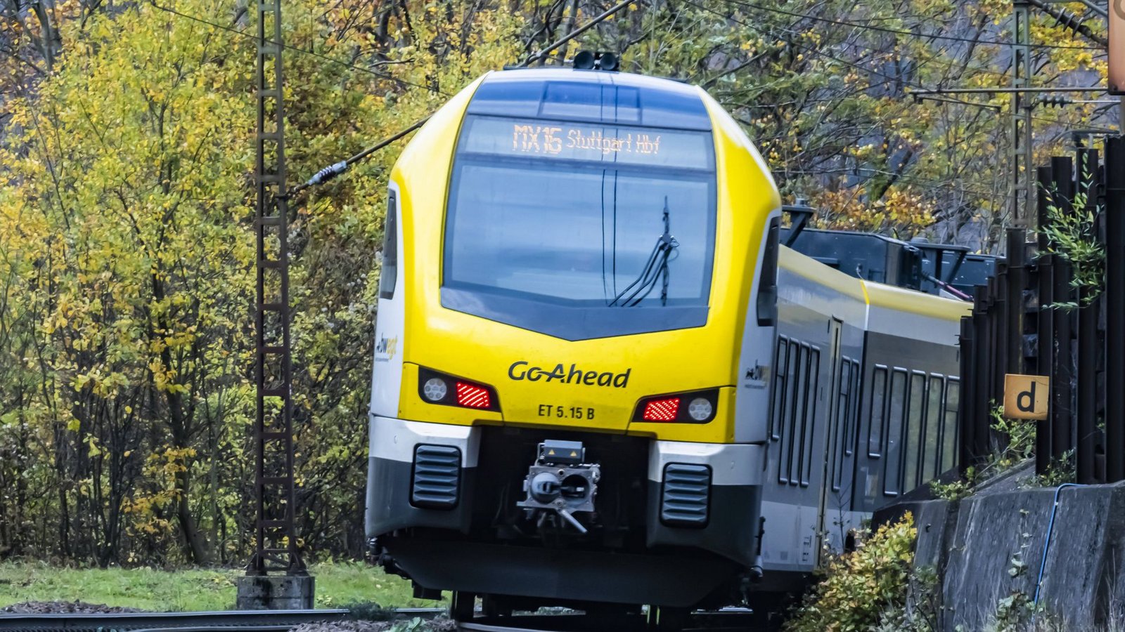 Der Vorfall ereignete sich in einem Regionalexpress von Ulm nach Stuttgart. (Symbolbild)Foto: imago/Arnulf Hettrich Der Vorfall ereignete sich in einem Regionalexpress von Ulm nach Stuttgart. (Symbolbild)Foto: imago/Arnulf Hettrich