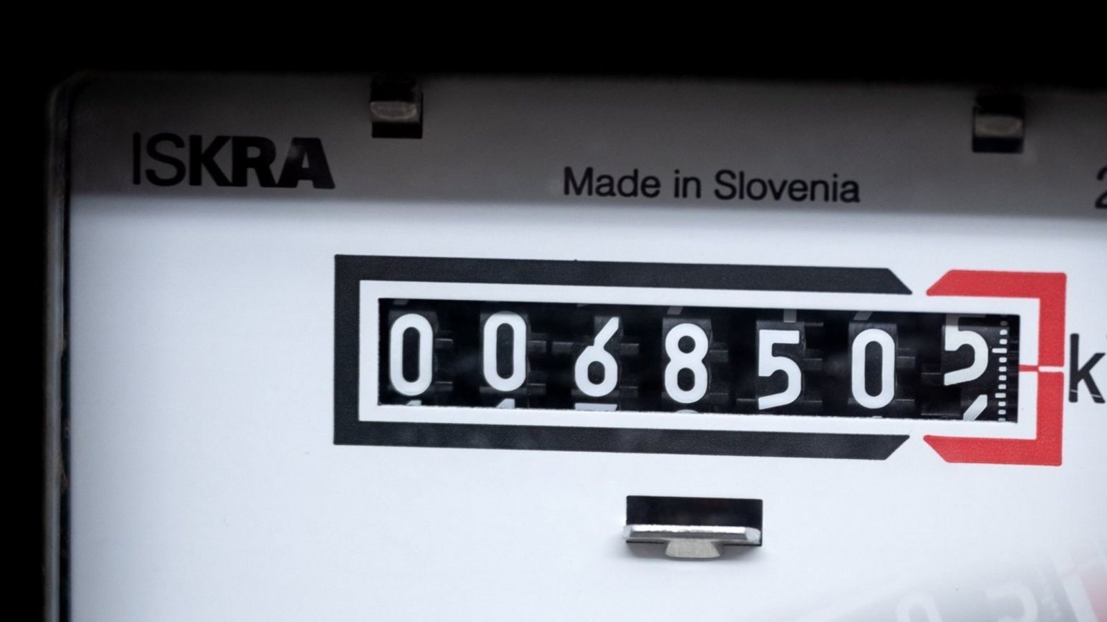 Strom ist derzeit sehr teuer. Sparen lohnt sich deshalb umso mehr.Foto: dpa/Sina Schuldt Strom ist derzeit sehr teuer. Sparen lohnt sich deshalb umso mehr.Foto: dpa/Sina Schuldt