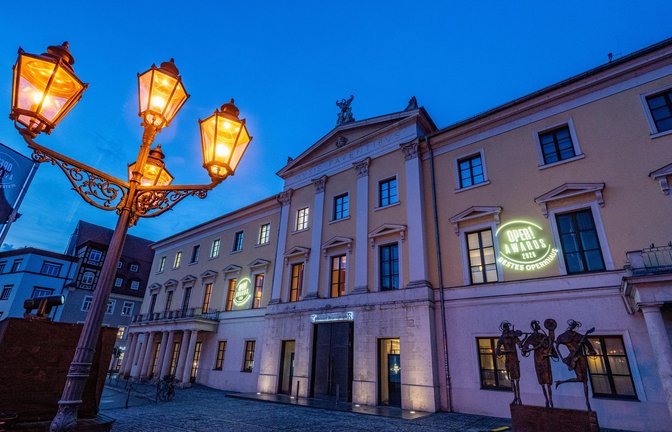 Das Theater Regensburg ist mit dem "Oper! Award" in der Kategorie "Bestes Opernhaus 2025" ausgezeichnet worden.<span class='image-autor'>Foto: Armin Weigel/dpa</span>
