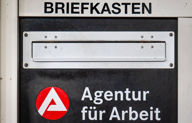 Die Forscher fordern: „Weniger Bürokratie, mehr Vermittlung – Jobcenter müssen Menschen in passende Arbeit bringen.“<span class='image-autor'>Foto: Imago/Henricus Lüschen</span>