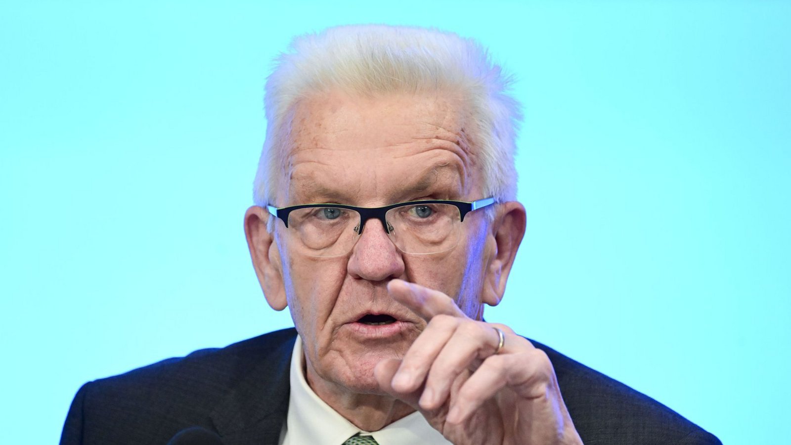 Winfried Kretschmann (Grüne) stammt selbst aus einer Flüchtlingsfamilie.Foto: dpa/Bernd Weißbrod Winfried Kretschmann (Grüne) stammt selbst aus einer Flüchtlingsfamilie.Foto: dpa/Bernd Weißbrod