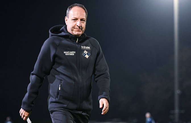 Holger Bachthaler trainiert seit Oktober 2022 den Bayern-Regionalligisten FV Illertissen.<span class='image-autor'>Foto: IMAGO/Ulmer/Teamfoto</span>