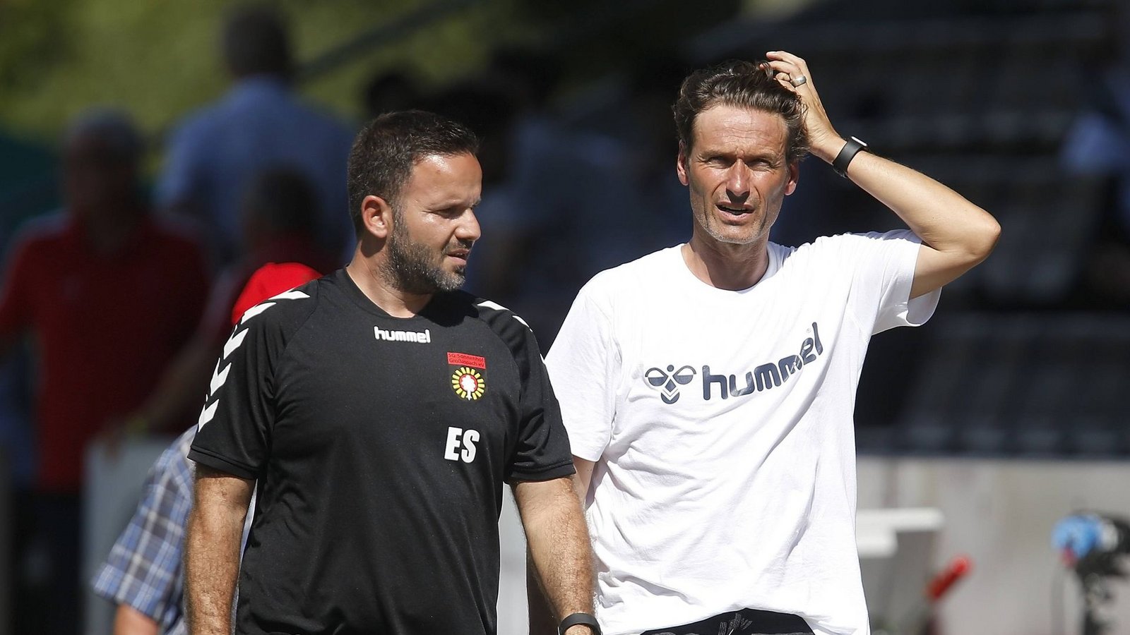 Evangelos Sbonias (li.) war unter Chefcoach Oliver Zapel schon einmal Co-Trainer bei der SG Sonnenhof.Foto: imago/Avanti/i