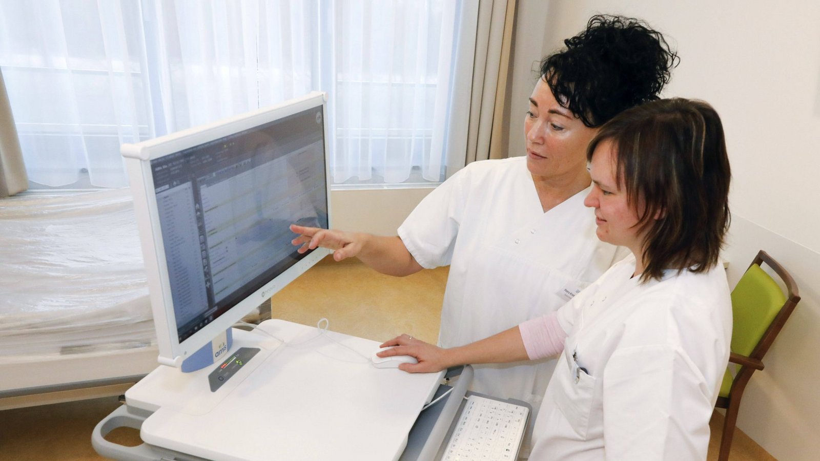 Die Mehrheit der Bürgerinnen und Bürger verspricht sich Vorteile durch die schnelle Einführung der elektronischen Patientenakte.Foto: imago/Jochen Eckel Die Mehrheit der Bürgerinnen und Bürger verspricht sich Vorteile durch die schnelle Einführung der elektronischen Patientenakte.Foto: imago/Jochen Eckel