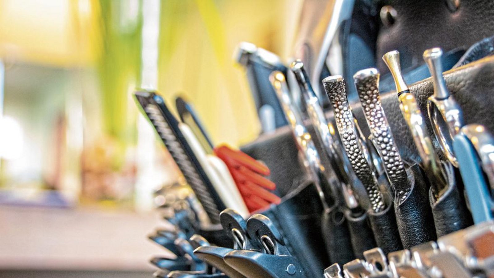 Im Enzkreis blieben gestern die Friseurläden überraschend geöffnet. Foto: Pixabay