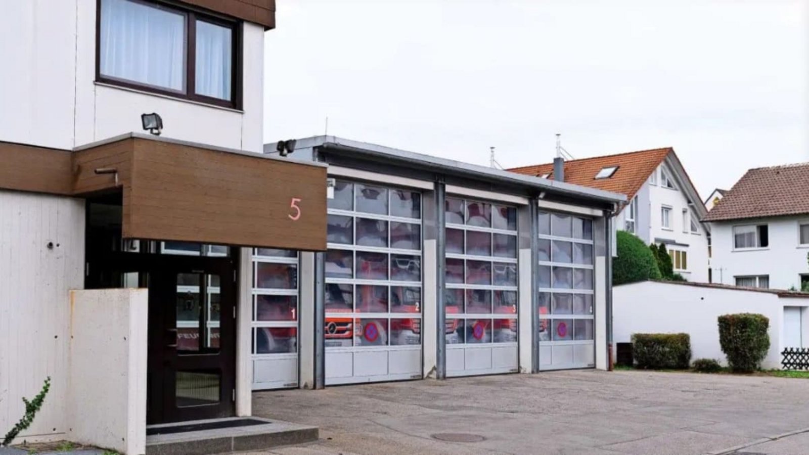 Die Rettungswache Maichingen ist zu klein für die Feuerwehr. Jetzt soll ein neues Rettungszentrum kommen.Eibner/Ulmer Die Rettungswache Maichingen ist zu klein für die Feuerwehr. Jetzt soll ein neues Rettungszentrum kommen.Eibner/Ulmer