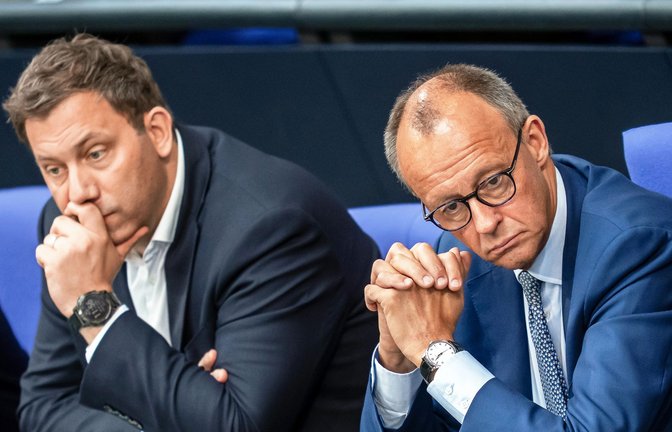 Gesprächsbedarf in Sachen Erbschaftssteuer: SPD-Chef Lars Klingbeil und Bundeskanzler Friedrich Merz (CDU).<span class='image-autor'>Foto: Michael Kappeler/dpa</span>