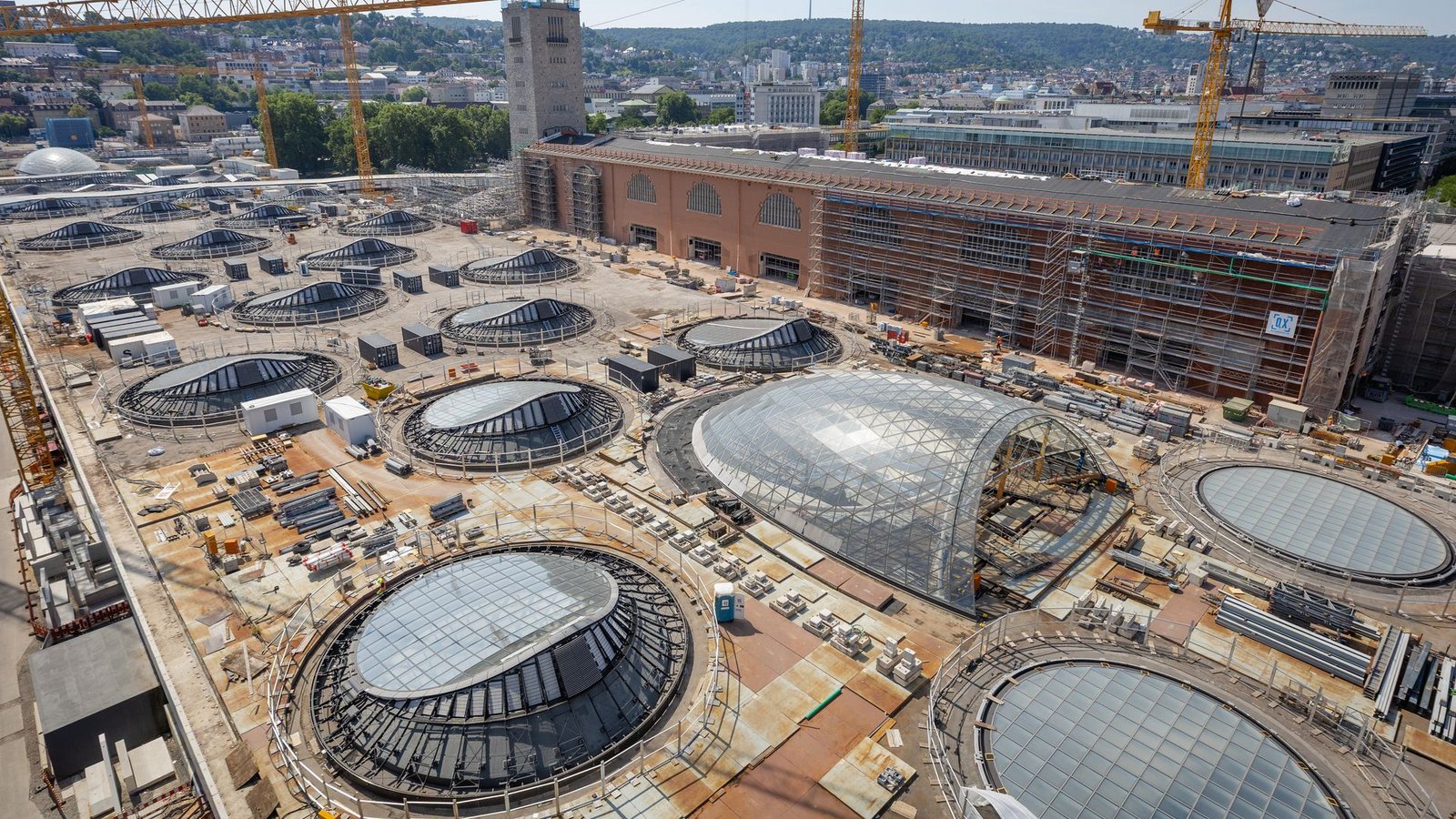 Die Baustelle von Stuttgart 21 bleibt noch fünf weitere Jahre und wird deutlich teurer.Foto: Christoph Schmidt/dpa Die Baustelle von Stuttgart 21 bleibt noch fünf weitere Jahre und wird deutlich teurer.Foto: Christoph Schmidt/dpa