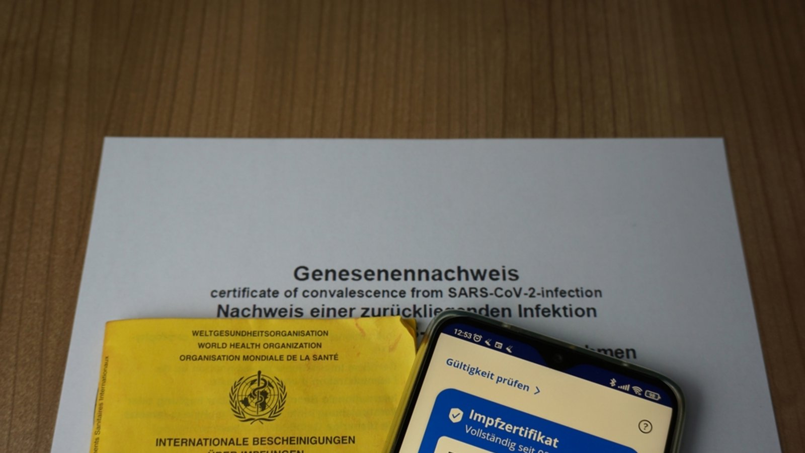 Die Gültigkeitsdauer der Genesenenzertifikate sorgt nach wie vor für Verwirrung.Foto: Janet Worg / shutterstock.com Die Gültigkeitsdauer der Genesenenzertifikate sorgt nach wie vor für Verwirrung.Foto: Janet Worg / shutterstock.com