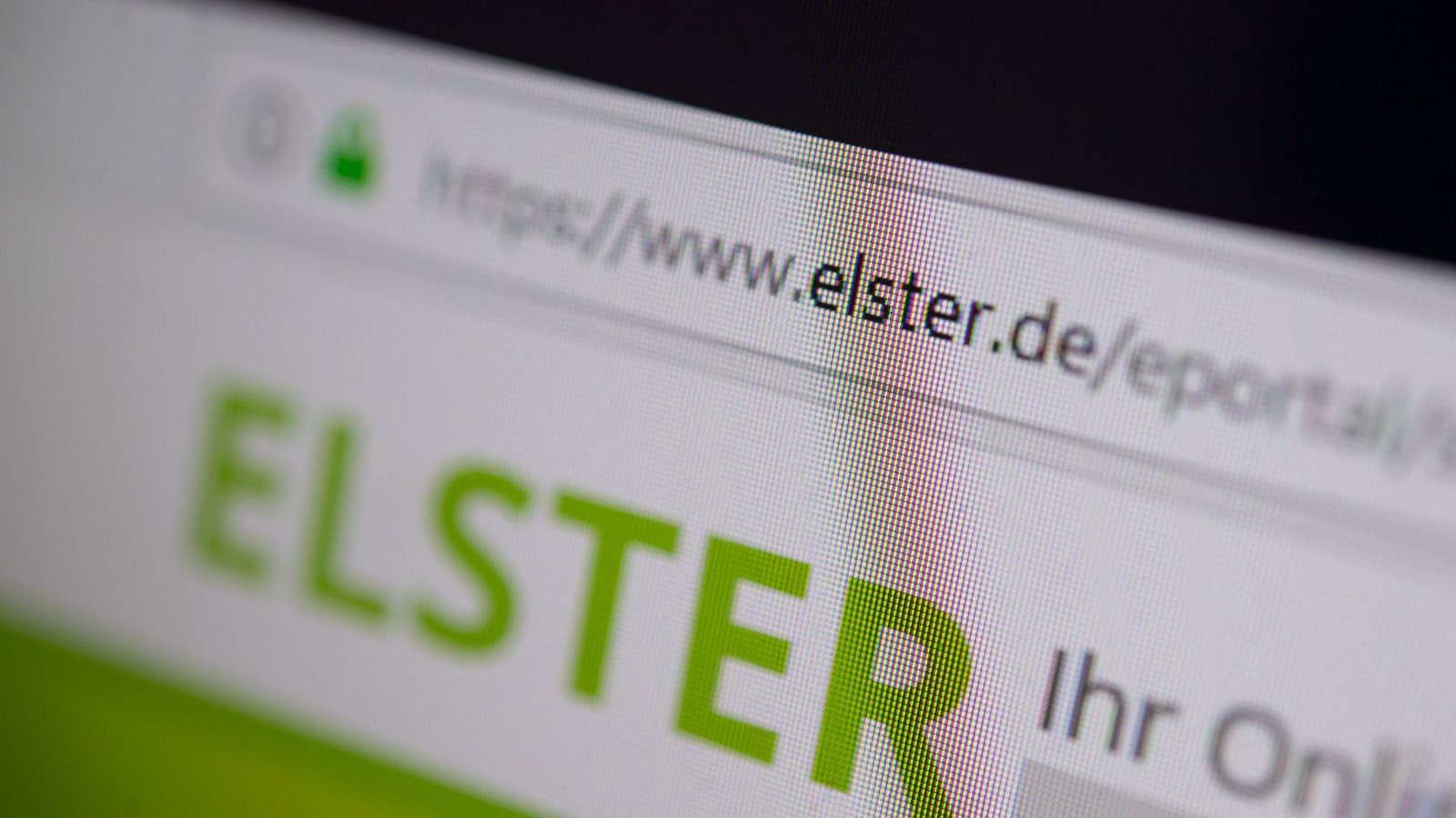 Wer die Grundsteuererklärung für Wohn- und Gewerbeimmobilien rechtzeitig abgeben will, muss sich sputen. Zeit ist offiziell bis zum 31. Januar.Foto: dpa/Marijan Murat Wer die Grundsteuererklärung für Wohn- und Gewerbeimmobilien rechtzeitig abgeben will, muss sich sputen. Zeit ist offiziell bis zum 31. Januar.Foto: dpa/Marijan Murat