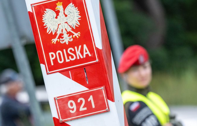 Polen kontrolliert nun an der Grenze zu Deutschland. Auslöser sind die überraschenden Kontrollen auf deutscher Seite.<span class='image-autor'>Foto: Stefan Sauer/dpa</span>