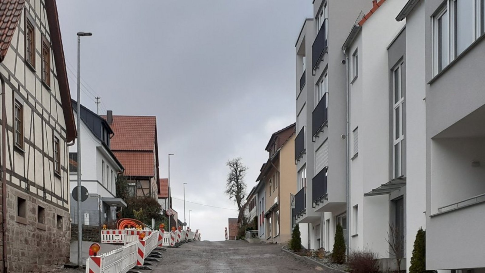 Die Sanierungsmaßnahmen in der Sedanstraße befinden sich in der Endphase und können 2023 abgeschlossen werden.
