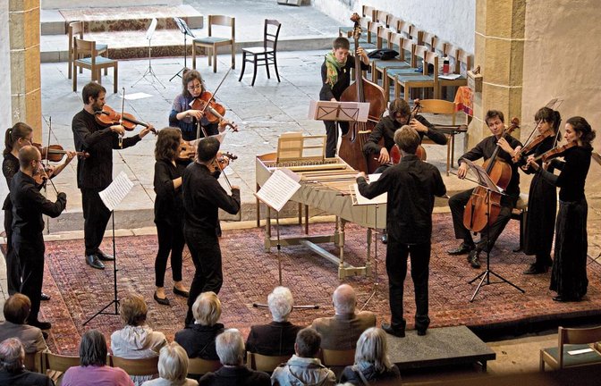 Teilnehmer der Lienzinger Akademie gestalteten das jüngste Konzert in der Frauenkirche.  Foto: Friedrich