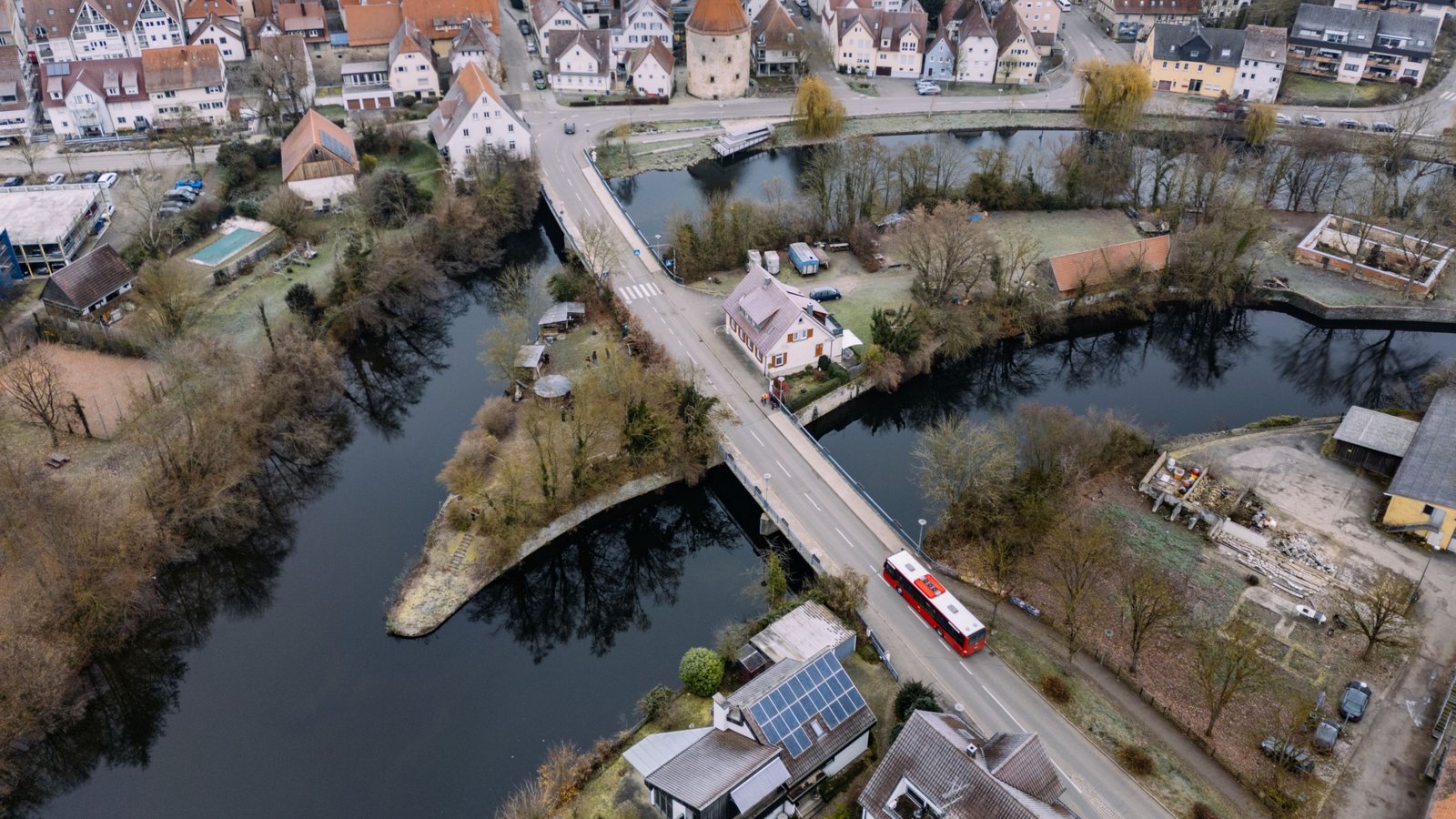 Die Spitze der Enzinsel: Das Gelände links der Auricher Straße soll für die Öffentlichkeit zugänglich gemacht werden. Archivfoto: Stadt Vaihingen Die Spitze der Enzinsel: Das Gelände links der Auricher Straße soll für die Öffentlichkeit zugänglich gemacht werden. Archivfoto: Stadt Vaihingen