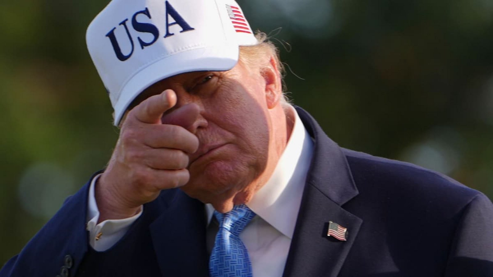 Wenige Wochen vor den Zwischenwahlen in den USA haben mehrere von der Regierung finanzierte Videos mit Botschaften von Präsident Donald Trump für Aufregung gesorgt (Archivfoto).Julia Demaree Nikhinson/AP/dpa Wenige Wochen vor den Zwischenwahlen in den USA haben mehrere von der Regierung finanzierte Videos mit Botschaften von Präsident Donald Trump für Aufregung gesorgt (Archivfoto).Julia Demaree Nikhinson/AP/dpa