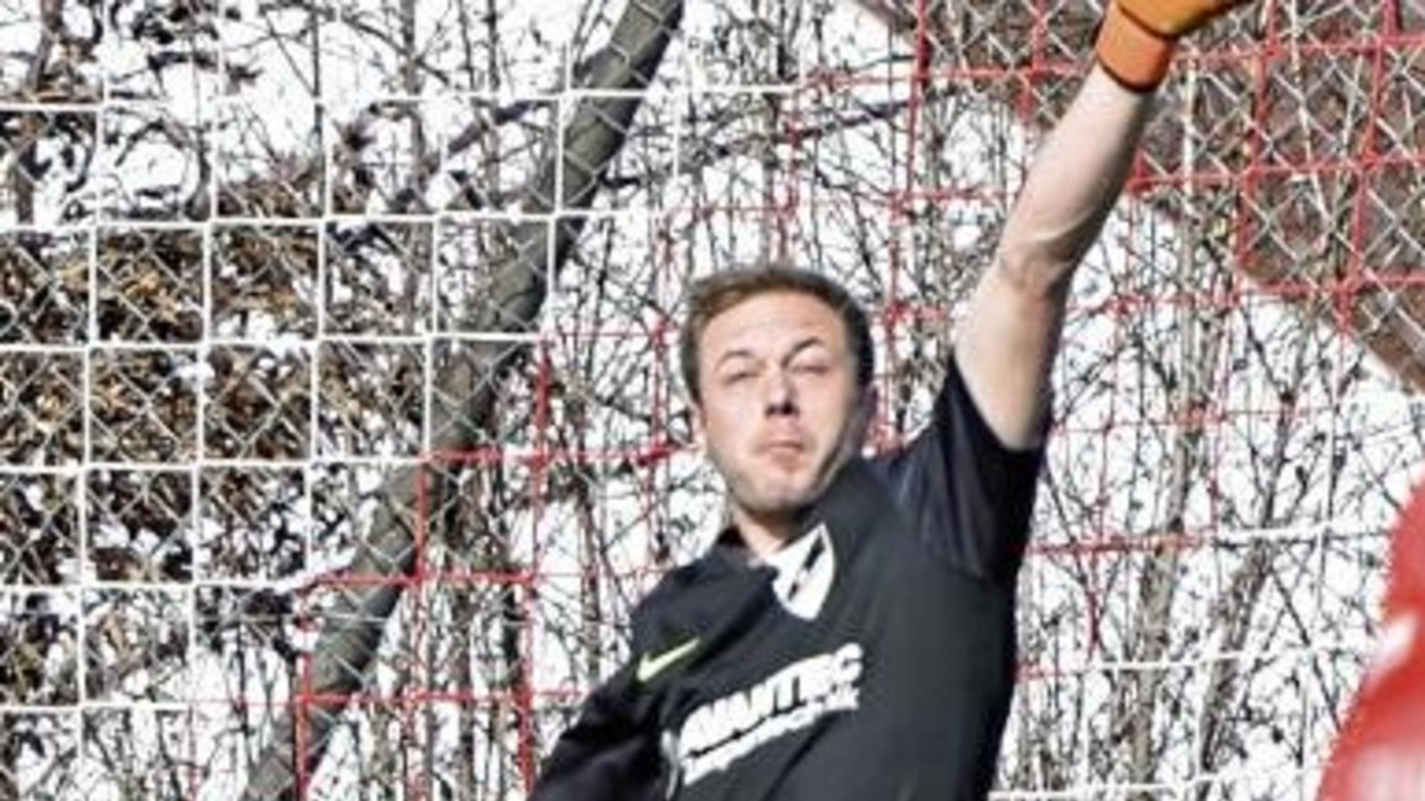 Christian Asprion kann beim SV Horrheim künftig wieder im Feld spielen, weil in Robin Brosi ein neuer Torwart kommt. Foto: Leitner Christian Asprion kann beim SV Horrheim künftig wieder im Feld spielen, weil in Robin Brosi ein neuer Torwart kommt. Foto: Leitner