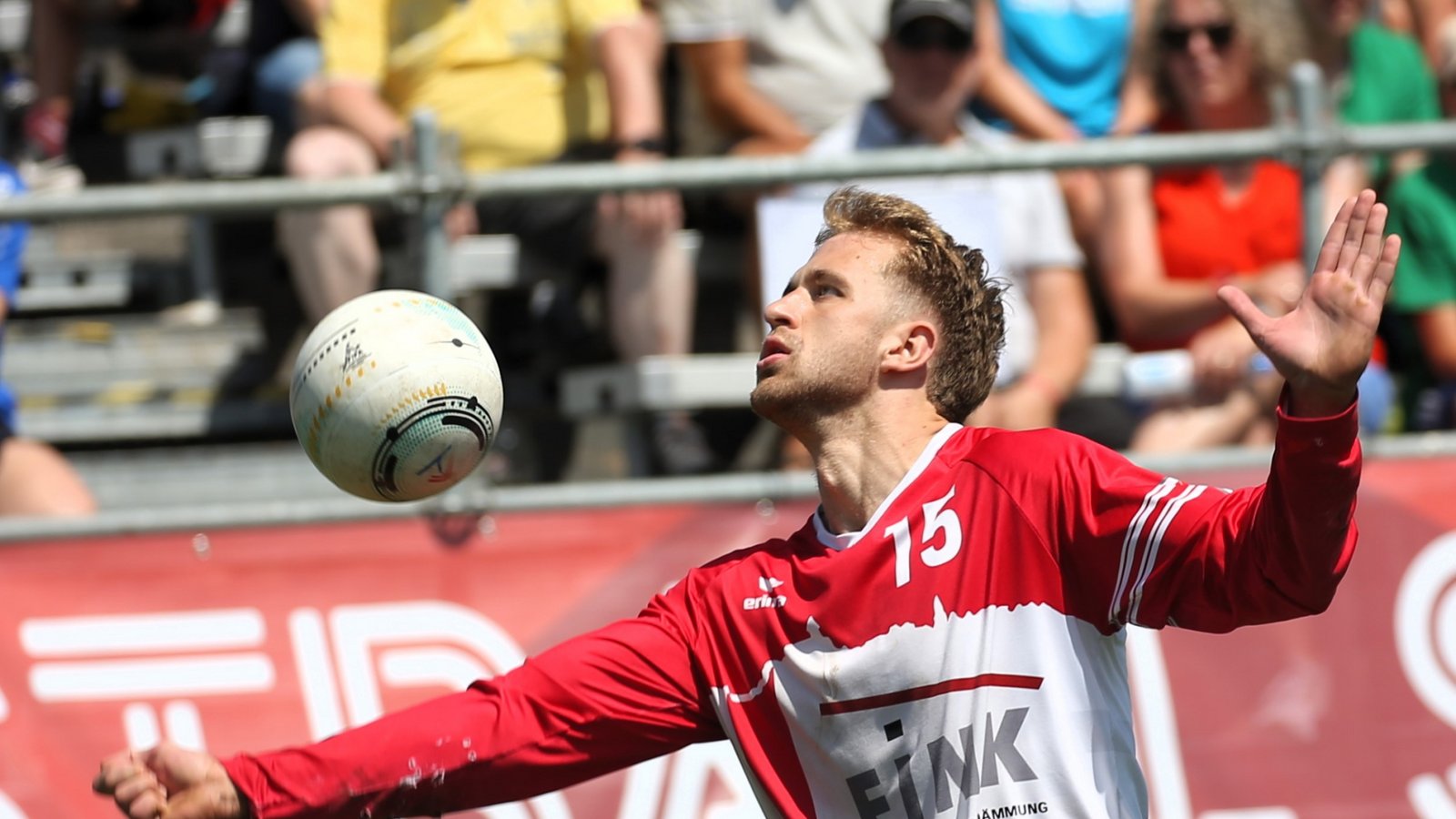 Wie fit ist Tobias Maurer? Der TVV spielt am Wochenende beim Frühlingsturnier. Archivfoto: Küppers