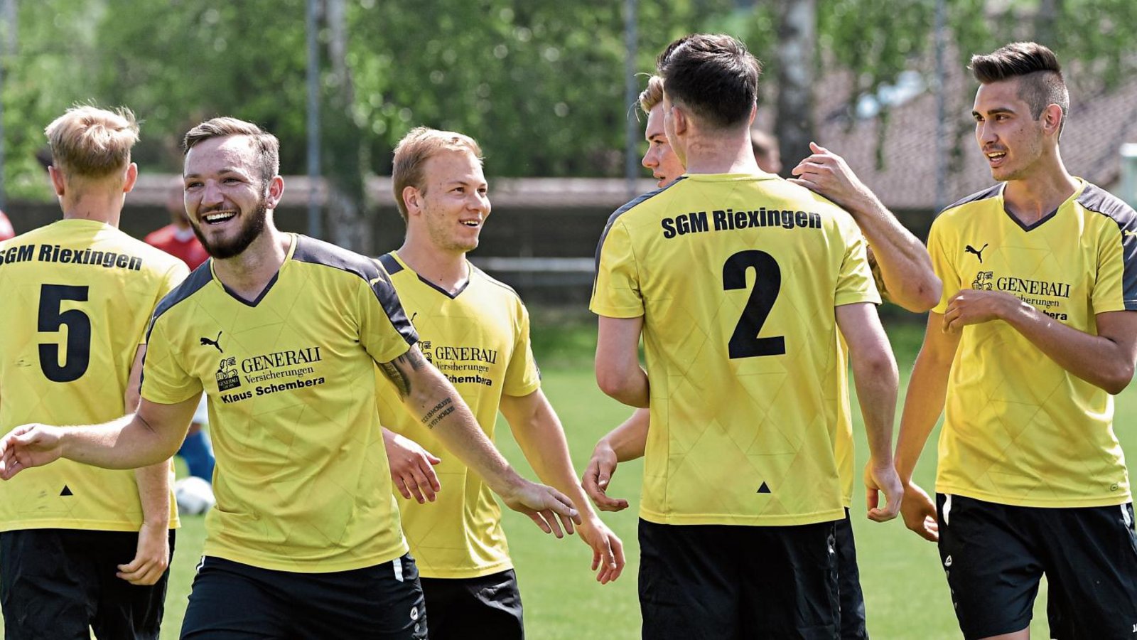 Viel jubeln, weil man erfolgreich gespielt hat, das ist das Ziel des neuen Trainers Roman Kasiar mit dem Fußball-A-Ligisten SGM Riexingen. Fotos: Leitner, Baumann Viel jubeln, weil man erfolgreich gespielt hat, das ist das Ziel des neuen Trainers Roman Kasiar mit dem Fußball-A-Ligisten SGM Riexingen. Fotos: Leitner, Baumann