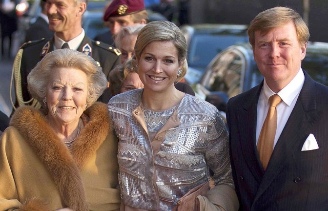 König Willem-Alexander, Königin Máxima und Prinzessin Beatrix - von der Steuer weiterhin befreit.<span class='image-autor'>Foto: Jerry Lampen/ANP / ROYAL IMAGES/dpa</span>