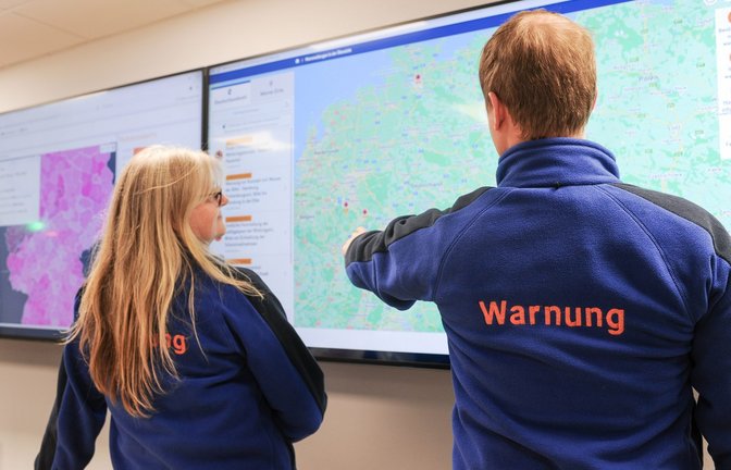 In der Warnzentrale des BBK wird der Probealarm koordiniert.<span class='image-autor'>Foto: BBK</span>