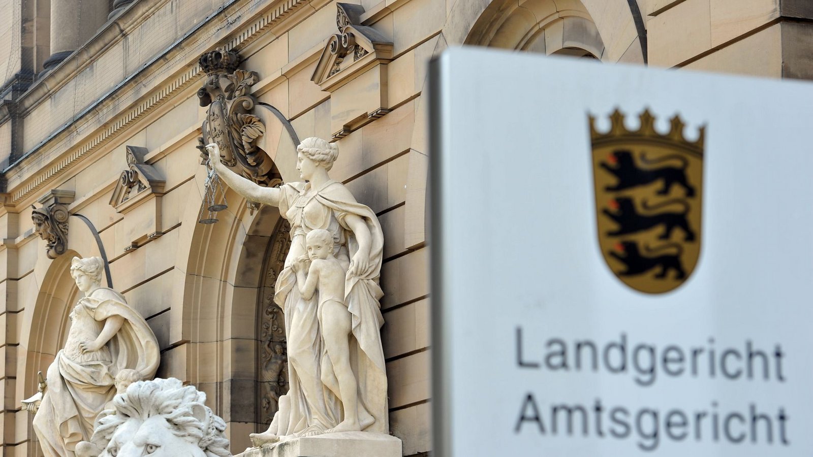 Im Landgericht Ulm wurde die 16-Jährige freigesprochen.Foto: dpa/Stefan Puchner
