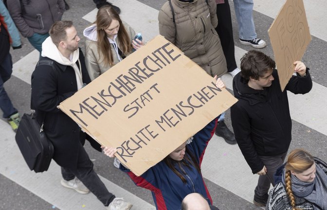 Wieder zieht es viele Bürgerinnen und Bürger auf die Straße.<span class='image-autor'>Foto: Lichtgut/Julian Rettig</span>