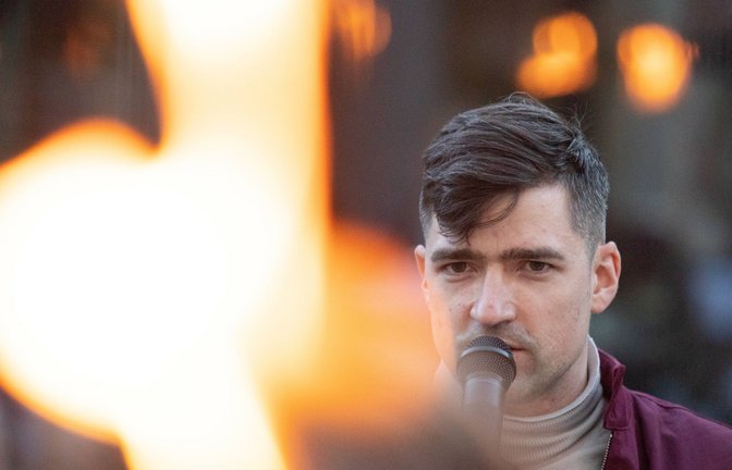 Brachte den Begriff der „Remigration“ in die öffentliche Debatte: Martin Sellner, eine Schlüsselfigur der Neuen Rechten.<span class='image-autor'>Foto: imago/Alex Halada</span>