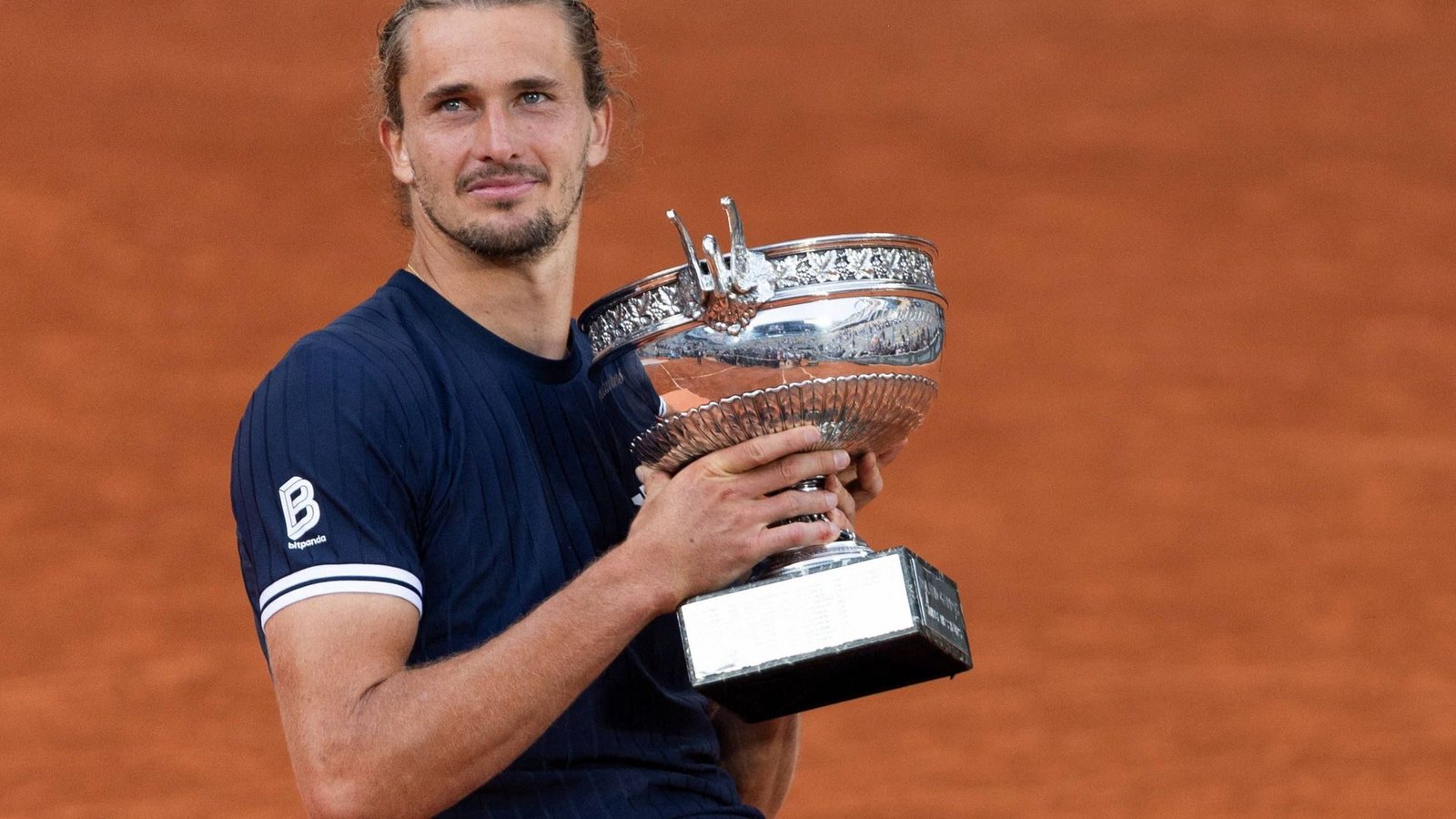 Alexander Zverev nach dem Sieg bei den French Open.Foto: IMAGO/Bestimage Alexander Zverev nach dem Sieg bei den French Open.Foto: IMAGO/Bestimage