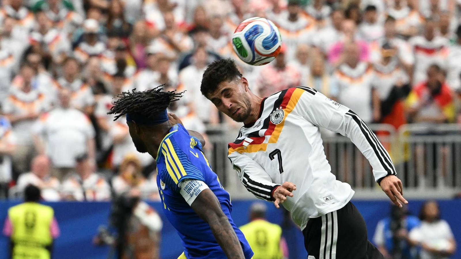 Kai Havertz zeigt vollen Einsatz.Foto: AFP Kai Havertz zeigt vollen Einsatz.Foto: AFP