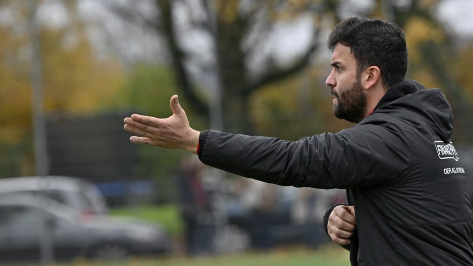Die heftige Klatsche für TSC-Coach Burak Demirel&nbsp; hatte auch mit der Personalnot zu tun.Peter Mann