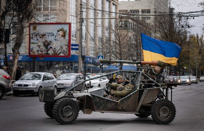 Der Krieg in der Ukraine markiere eine „Zeitenwende“, erklärte Scholz Anfang des Jahres (Symbolbild).<span class='image-autor'>Foto: IMAGO/ZUMA Wire/IMAGO/Ashley Chan</span>