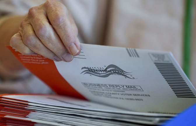 In vielen Bundesstaaten – wie hier in Pennsylvania – hat die Auszählung begonnen.<span class='image-autor'>Foto: dpa/Matt Slocum</span>