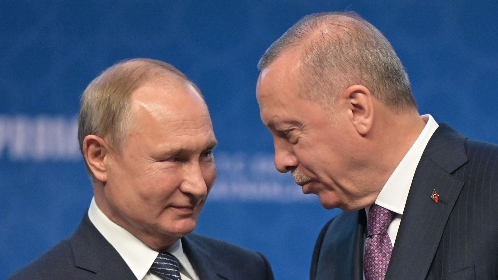 Der türkische Präsident Erdogan (rechts) wollte sein Land zum Knotenpunkt für russische Gaslieferungen nach Europa ausbauen. Dafür suchte er die Nähe von Präsident Putin.Foto: AFP/Sergey Guneev Der türkische Präsident Erdogan (rechts) wollte sein Land zum Knotenpunkt für russische Gaslieferungen nach Europa ausbauen. Dafür suchte er die Nähe von Präsident Putin.Foto: AFP/Sergey Guneev