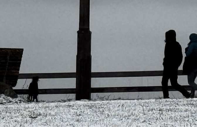 In Denkingen auf der Schwäbischen Alb ist schon etwas Schnee liegen geblieben.<span class='image-autor'>Foto: dpa/Marijan Murat</span>