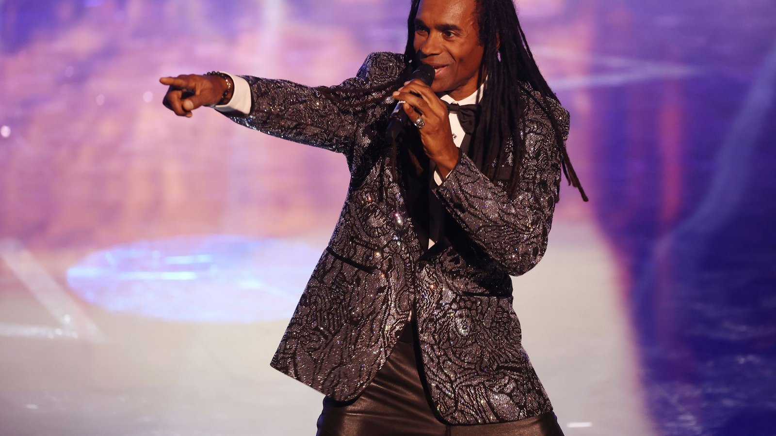 Fabrice "Fab" Morvan vom ehemaligen Pop-Duo Milli Vanilli will nicht mehr auf einer Konzertreihe zum 250. Jubiläum der USA auftreten. (Archivbild)Foto: Karl-Josef Hildenbrand/dpa Fabrice "Fab" Morvan vom ehemaligen Pop-Duo Milli Vanilli will nicht mehr auf einer Konzertreihe zum 250. Jubiläum der USA auftreten. (Archivbild)Foto: Karl-Josef Hildenbrand/dpa