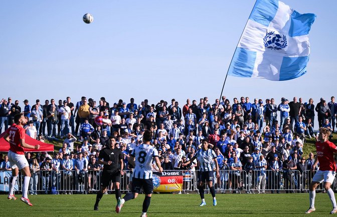 Die Kickers-Fans sorgten für tolle Stimmung im Pokal-Halbfinale in Holzhausen.<span class='image-autor'>Foto: IMAGO/Ulmer II</span>