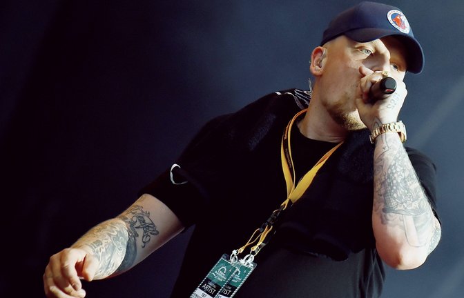 Rapper Bonez MC bei einem Auftritt.<span class='image-autor'>Foto: IMAGO / Jan Huebner</span>
