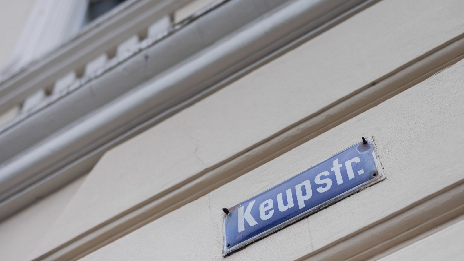 In der Kölner Keupstraße verübten Rechtsterroristen vor 20 Jahren ein verheerendes Nagelbombenattentat.Foto: dpa/Rolf Vennenbernd In der Kölner Keupstraße verübten Rechtsterroristen vor 20 Jahren ein verheerendes Nagelbombenattentat.Foto: dpa/Rolf Vennenbernd
