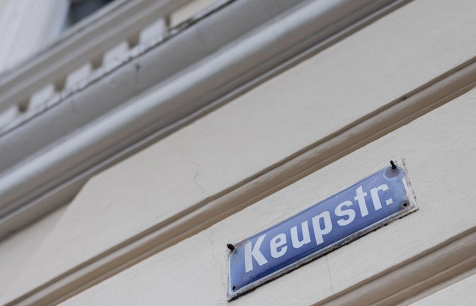 In der Kölner Keupstraße verübten Rechtsterroristen vor 20 Jahren ein verheerendes Nagelbombenattentat.<span class='image-autor'>Foto: dpa/Rolf Vennenbernd</span>
