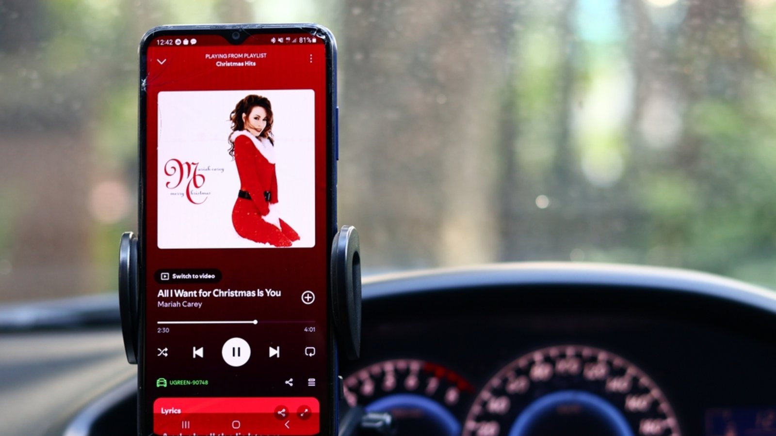 Mariah Careys "All I Want For Christmas Is You" ist noch immer einer der erfolgreichsten Weihnachtssongs aller Zeiten.Foto: McSleepy/ Shutterstock