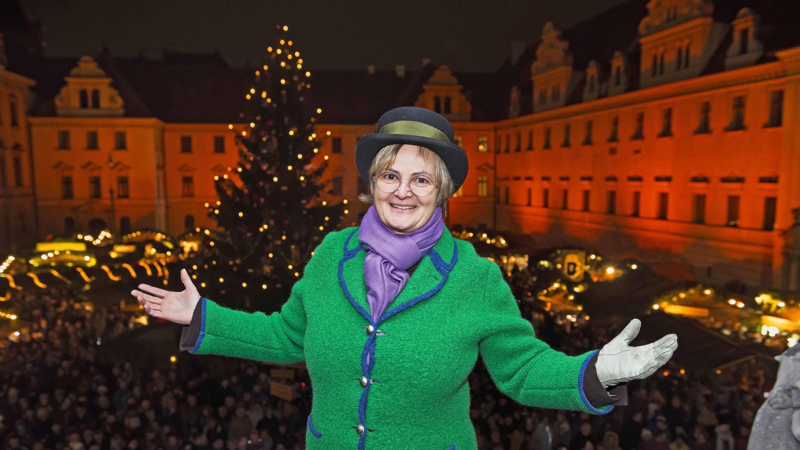 Fürstin Gloria von Thurn und Taxis auf dem Romantischen Weihnachtsmarkt in Regenburg, 2014.Foto: imago/Eventpress