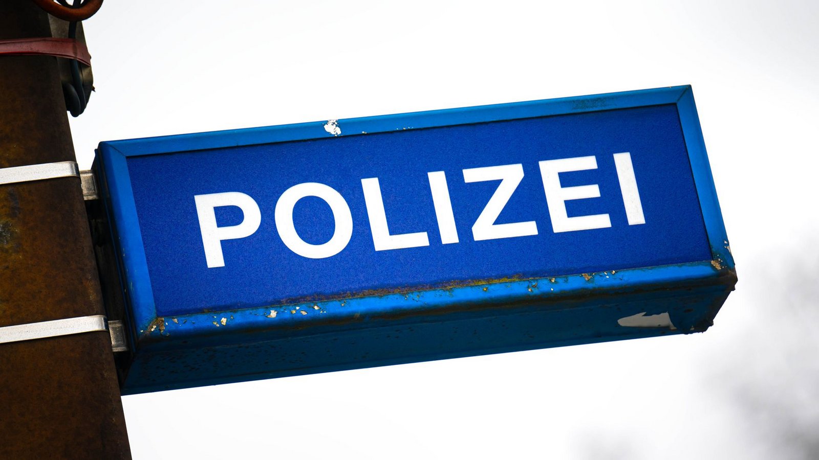 In Aalen ist eine 59-jährige Frau von einem Exhibitionisten belästigt worden (Symbolfoto).Foto: dpa/Sina Schuldt In Aalen ist eine 59-jährige Frau von einem Exhibitionisten belästigt worden (Symbolfoto).Foto: dpa/Sina Schuldt