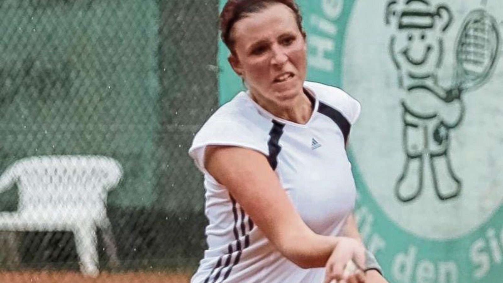 Kira Keethapongalan gewann mit den Frauen des TSC Vaihingen gegen Offenau. Foto: Simecek Kira Keethapongalan gewann mit den Frauen des TSC Vaihingen gegen Offenau. Foto: Simecek